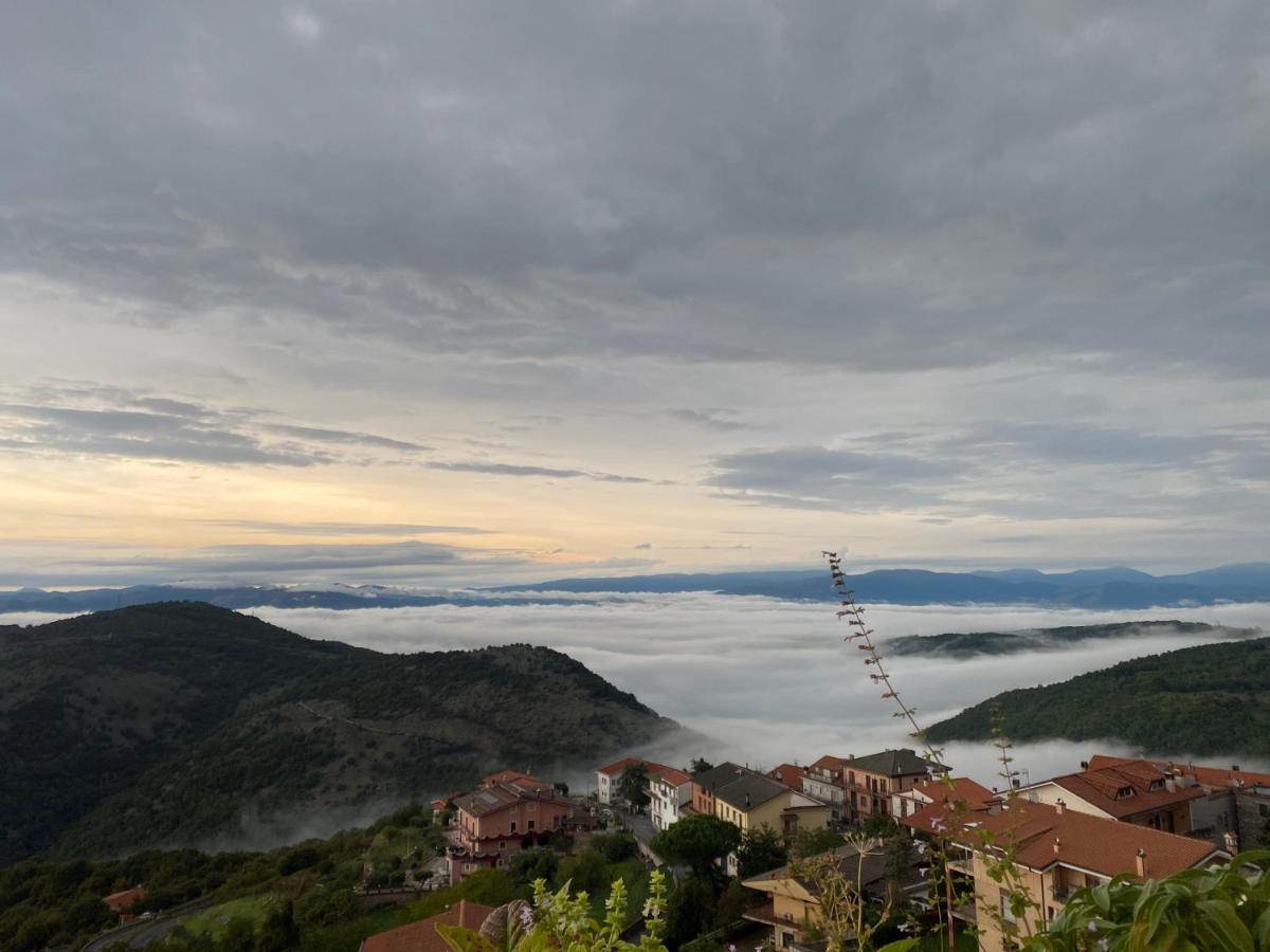 Il Borgo Antico Bed & Breakfast Rocca Massima Exterior photo